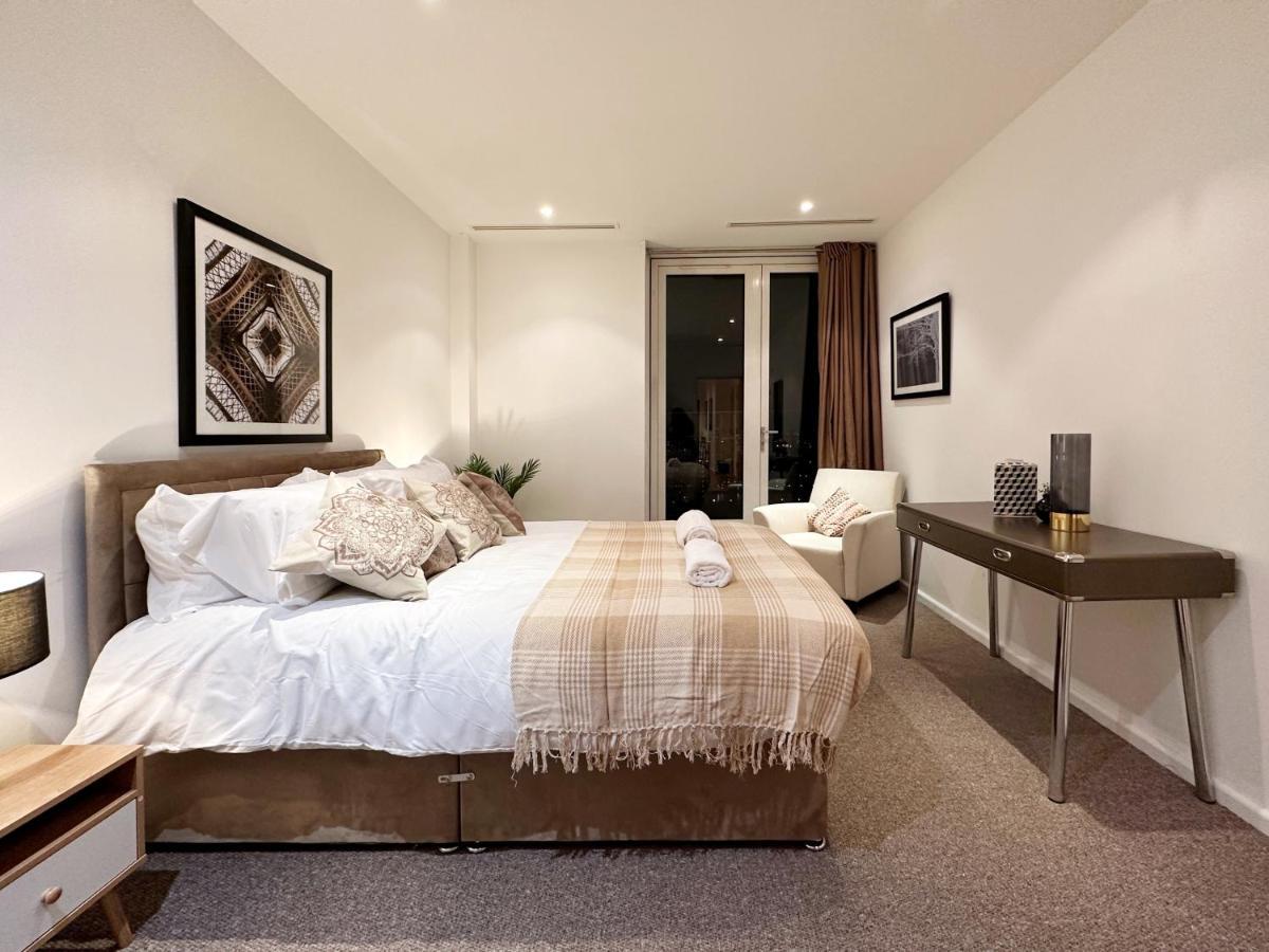 לונדון Stylish Apartment In Canary Wharf מראה חיצוני תמונה